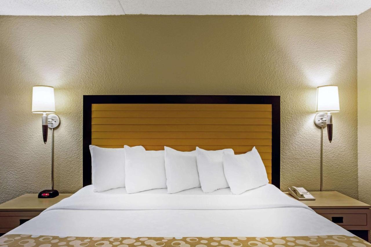 La Quinta By Wyndham Armonk Westchester Cnty Apt Екстериор снимка