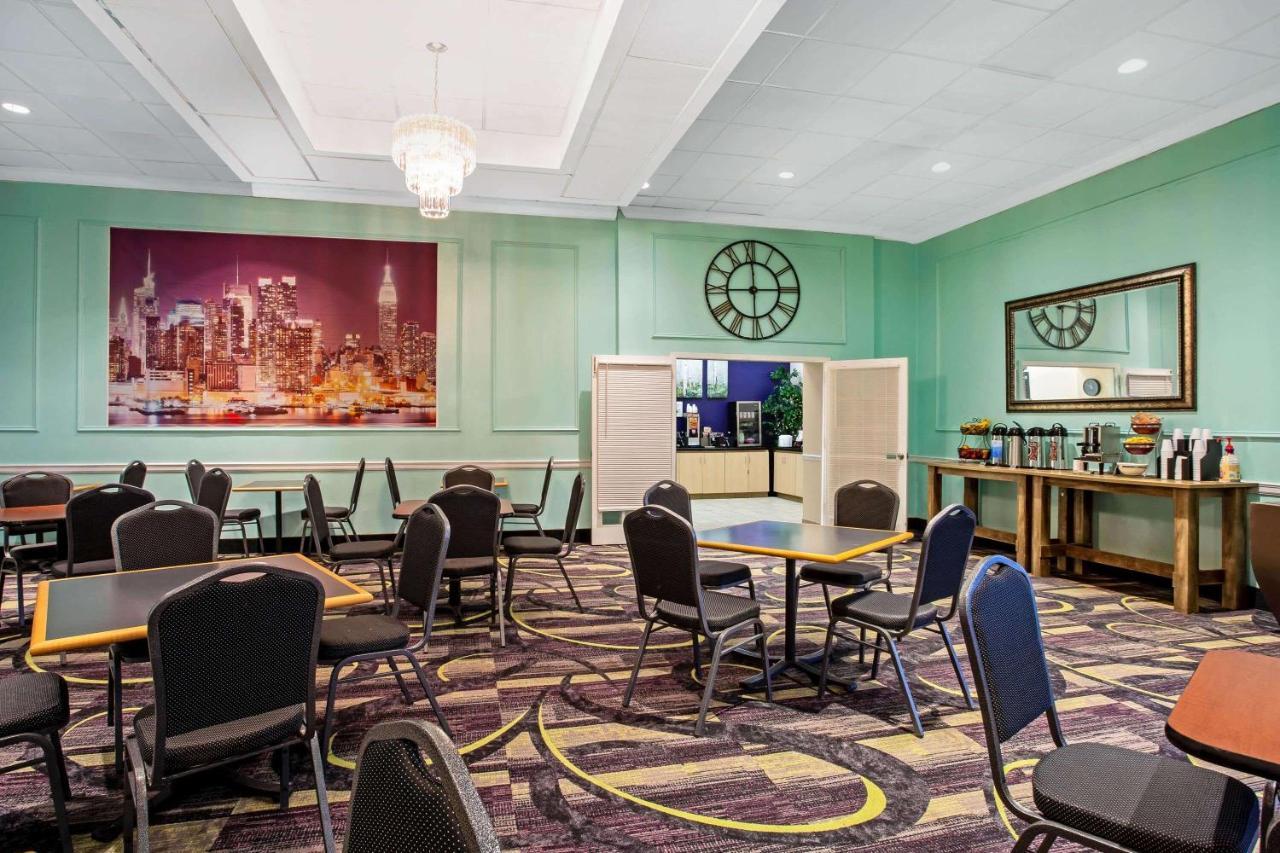 La Quinta By Wyndham Armonk Westchester Cnty Apt Екстериор снимка